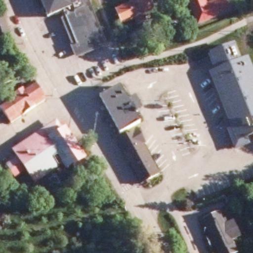 Kylätalo Ilo: terassi ilmakuvassa, Lapinjärvi