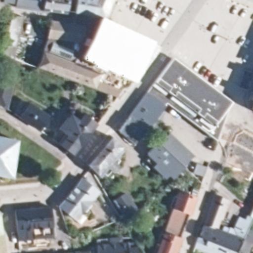 YLP!: terassi ilmakuvassa, Raasepori