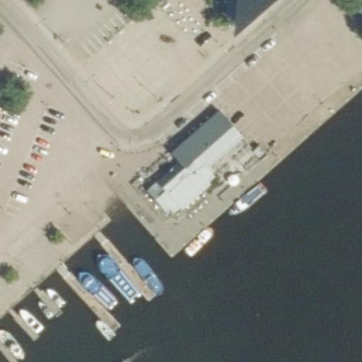 Tulikukko: terassi ilmakuvassa, Kotka