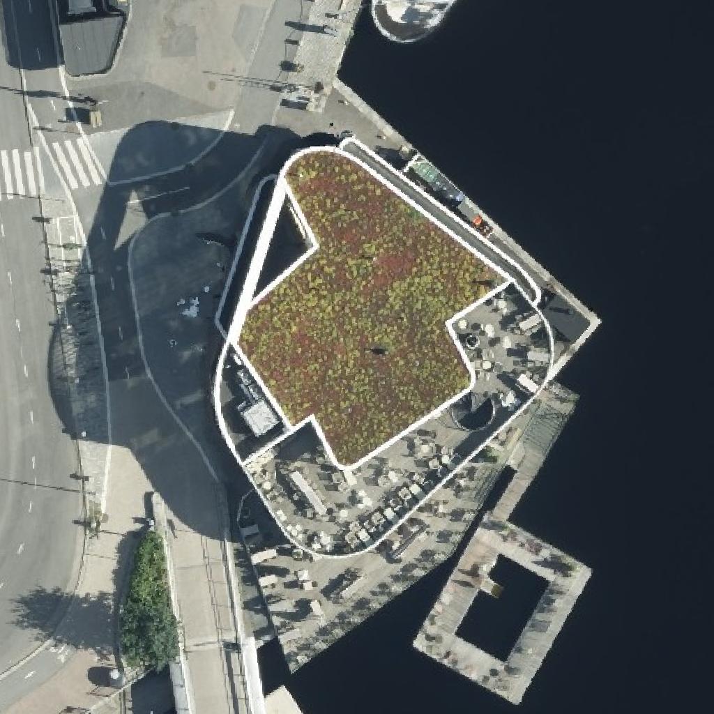 Saunaravintola Kuuma: terassi ilmakuvassa, Tampere